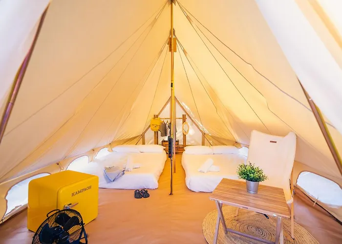 Luxury tent Kampaoh Oyambre