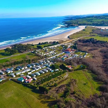 Kampaoh Oyambre 豪华帐篷